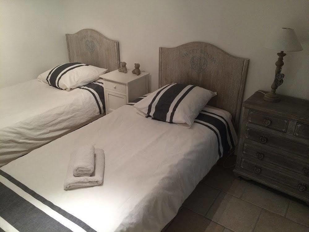 Mas Des Limites Bed & Breakfast Rognonas Екстериор снимка